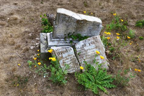 half moon bay cemetery|chinese cemetery half moon bay.